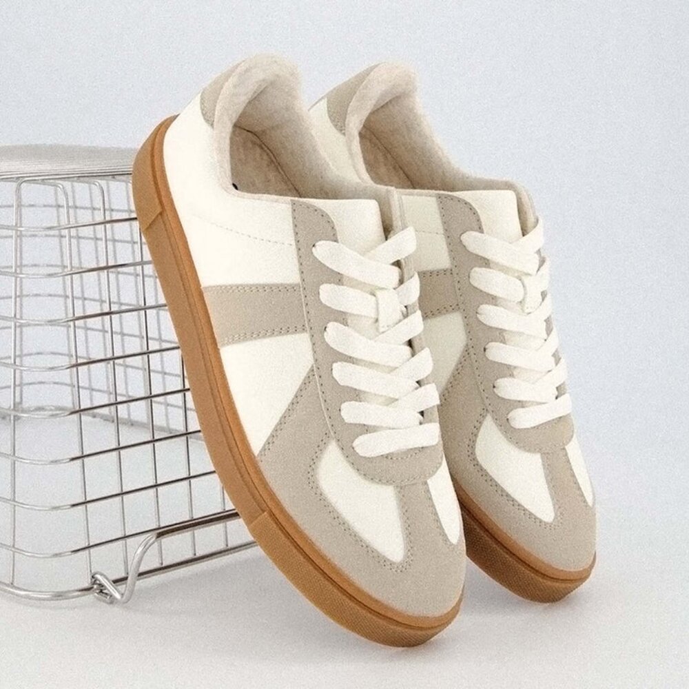 Sincerly Jules Sneakers - Picture 2 of 8